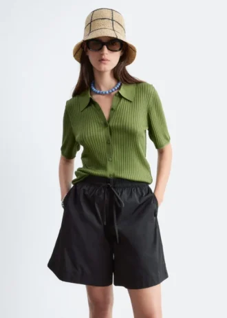 Shorts al ginocchio con coulisse