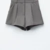 Shorts in lana con piega a pressione