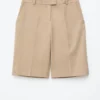 Shorts su misura al ginocchio