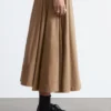 Sneakers minimal in pelle