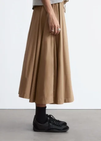 Sneakers minimal in pelle
