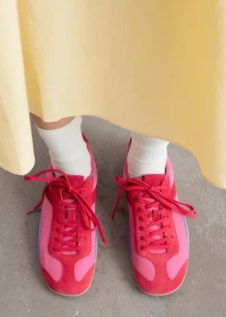 Sneakers minimal in pelle