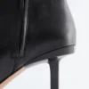 Stivaletti in pelle elasticizzata