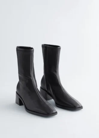 Stivali in pelle con calze in pelle