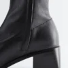 Stivali in pelle con calze in pelle