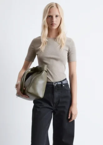 T-shirt a costine