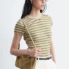 T-shirt a righe in maglia a costine