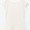 T-shirt aderente con schiena scoperta