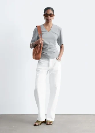 T-shirt con scollo a V arricciato