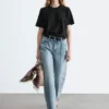 T-shirt girocollo dal taglio morbido
