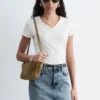 T-shirt in cotone con scollo a V