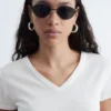 T-shirt in cotone con scollo a V