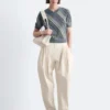 T-shirt in lana a righe con scollo a V