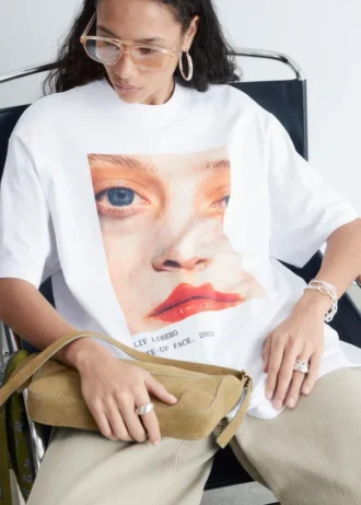 T-shirt oversize con stampa