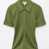 Top a maglia a coste