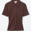Top a maglia a coste