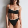 Slip bikini a vita alta