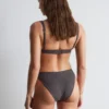 Slip bikini a vita alta