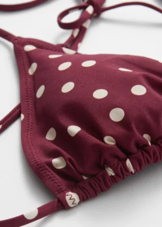 Top bikini a triangolo con scollo all’americana