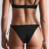 Top bikini con ferretto e fiocco