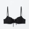 Top bikini con ferretto e fiocco