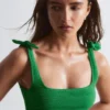 Top bikini con fiocco