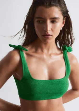 Top bikini con fiocco