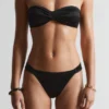Top bikini con ruches