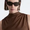 Top con collo alto arricciato
