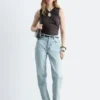 Top con scollo a goccia arricciato