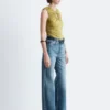 Top con scollo a goccia arricciato