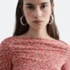 Top floreale con ruches