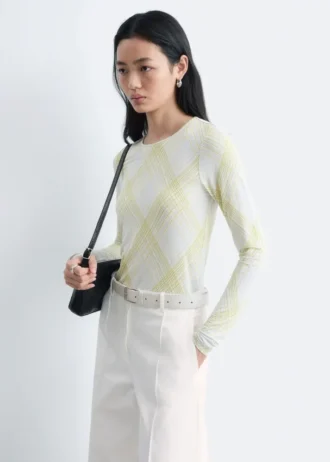 Top in jersey a maniche lunghe