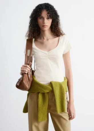 Top in jersey con ruches sul busto