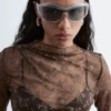 Top in pizzo a maniche lunghe