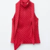 Top in seta con scollo a sciarpa