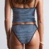 Top tankini corto con scollo quadrato