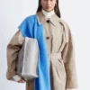 Trench con cintura a fibbia a quadri
